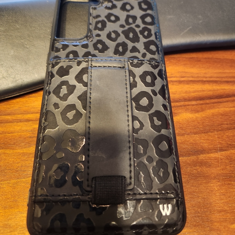 Walli phone case
